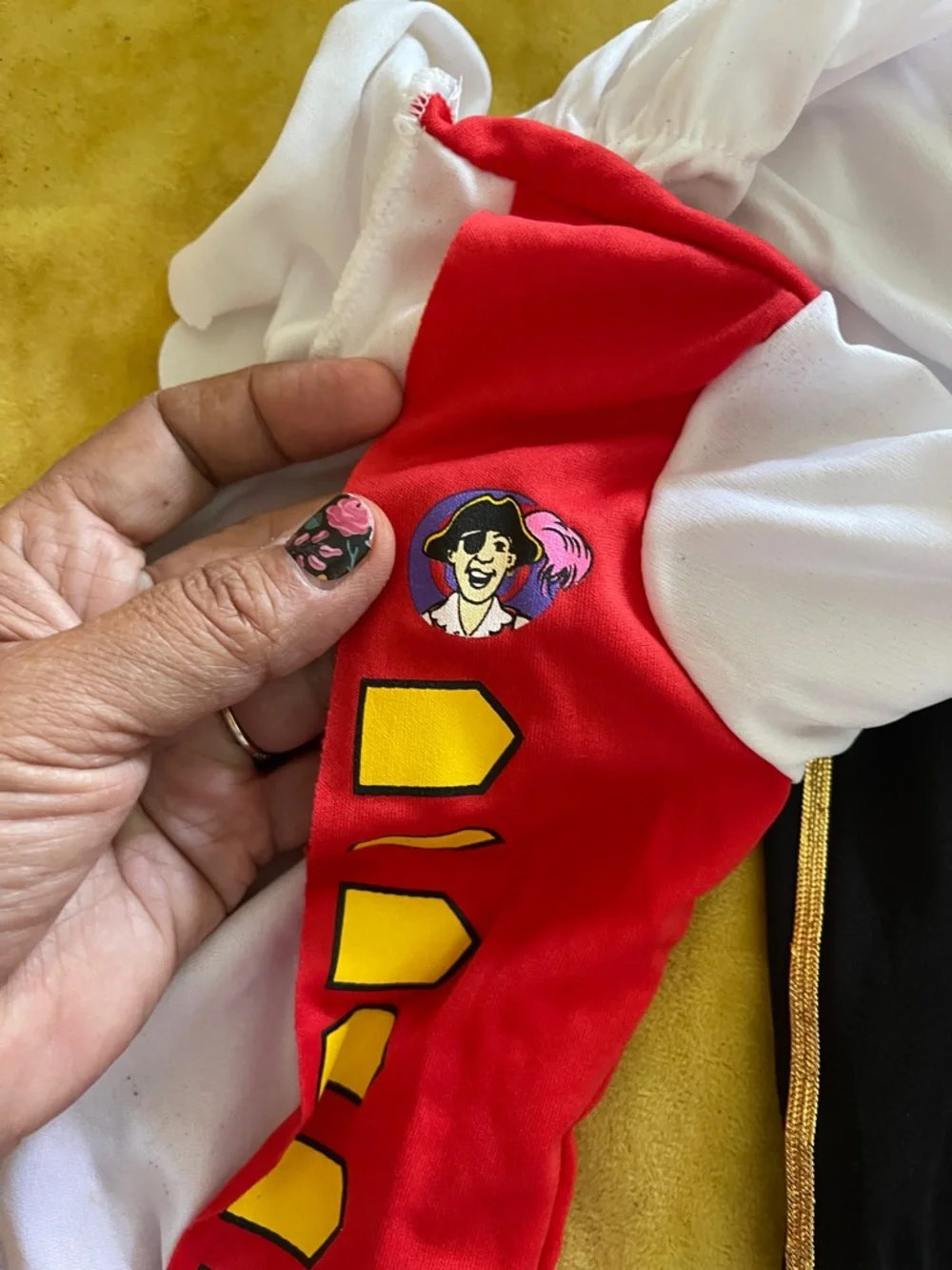 Vintage The Wiggles Captain Feathersword Toddler Pirate Costume Sz 2/4Y Dress up - Picture 7 of 10